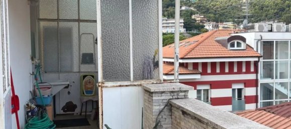 3 bedrooms Penthouse in Alassio, Italy No. 344312 22