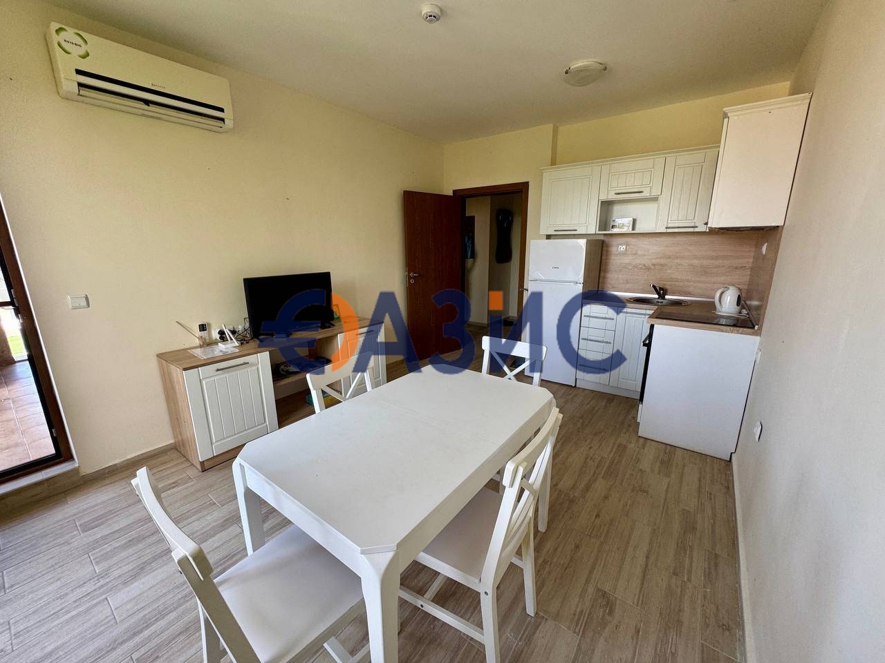 2 bedrooms Apartment in Ravda, Bulgaria No. 505