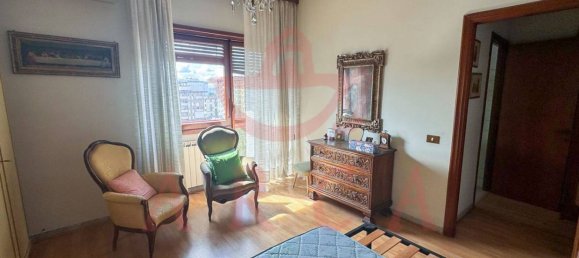 2 bedrooms Apartment in Florence, Italy No. 15229 13