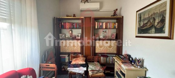2 bedrooms Apartment in Florence, Italy No. 15229 21