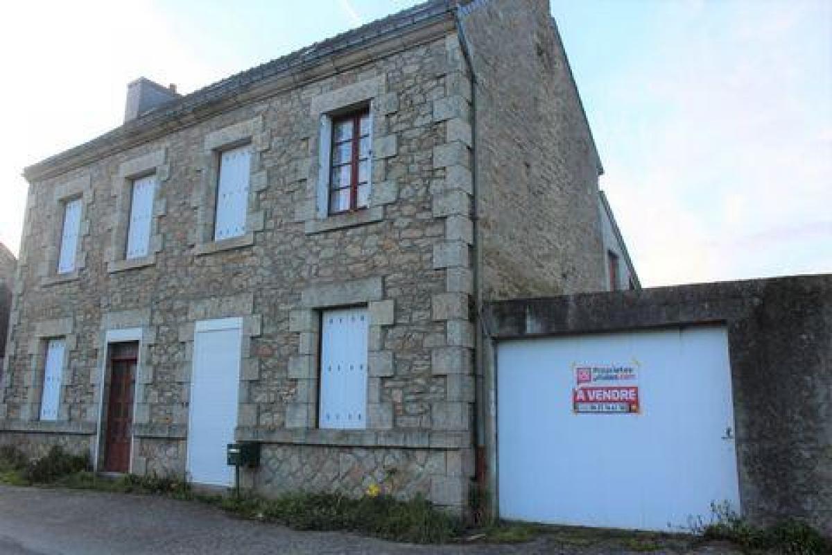 5 bedrooms House in Pontivy, France No. 3567