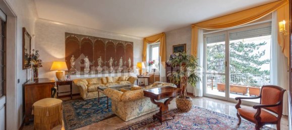 6 Schlafzimmer Wohnung in Turin, Italy, Nr. 210381 3