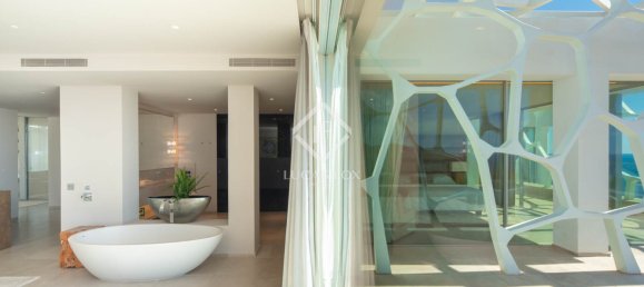 9 bedrooms Villa in Roca Llisa, Spain No. 90294 5