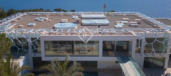 9 bedrooms Villa in Roca Llisa, Spain No. 90294 6