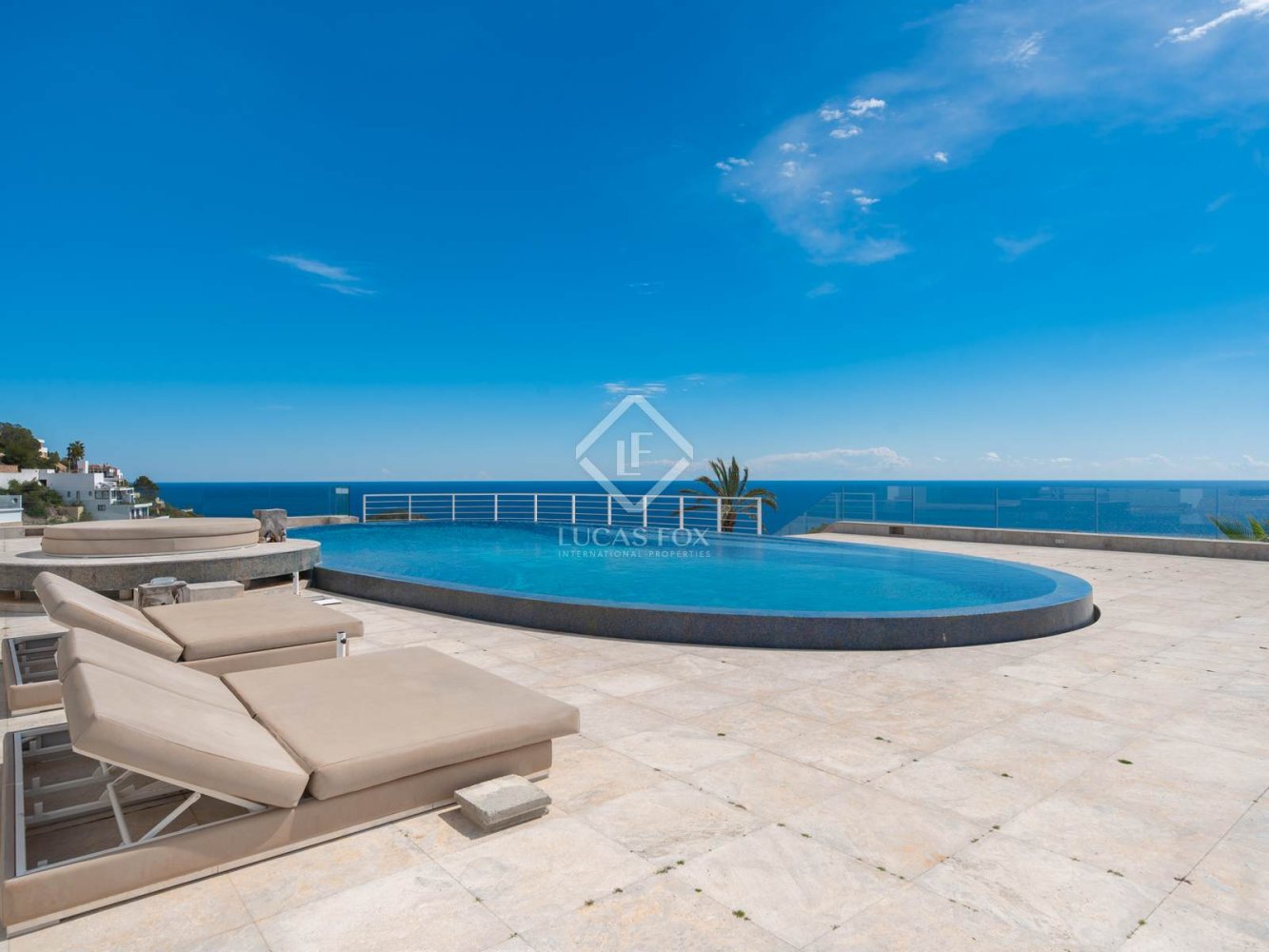 9 bedrooms Villa in Roca Llisa, Spain No. 90294