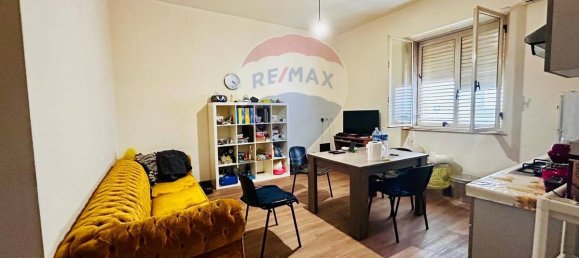 Apartamento de 2 dormitorios en Priolo Gargallo, Italy No. 168614 2