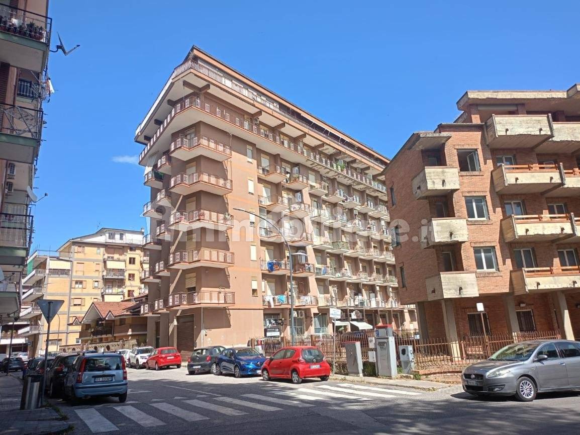 2 bedrooms Apartment in Avellino, Italy No. 209366