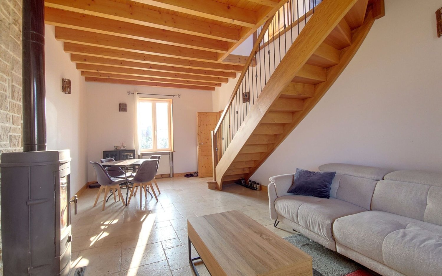 3 chambres Maison à Magny-Montarlot, France No. 190520