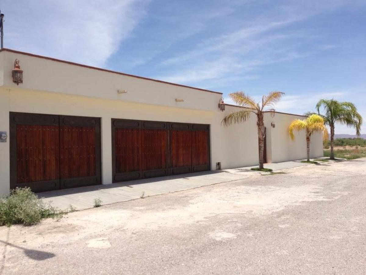 4 bedrooms House in Playa Vicente, Mexico No. 173070
