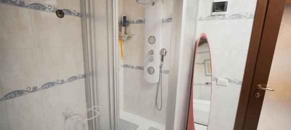 6 bedrooms House in Pistoia, Italy No. 381806 17