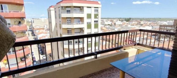 Apartamento de 3 dormitorios en Alginet, Spain No. 185994 18