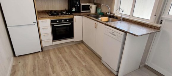 Apartamento de 3 dormitorios en Alginet, Spain No. 185994 6