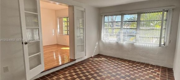 2 dormitorios villa en alquiler en Miami, Miami-Dade, Florida, USA № 614942 9
