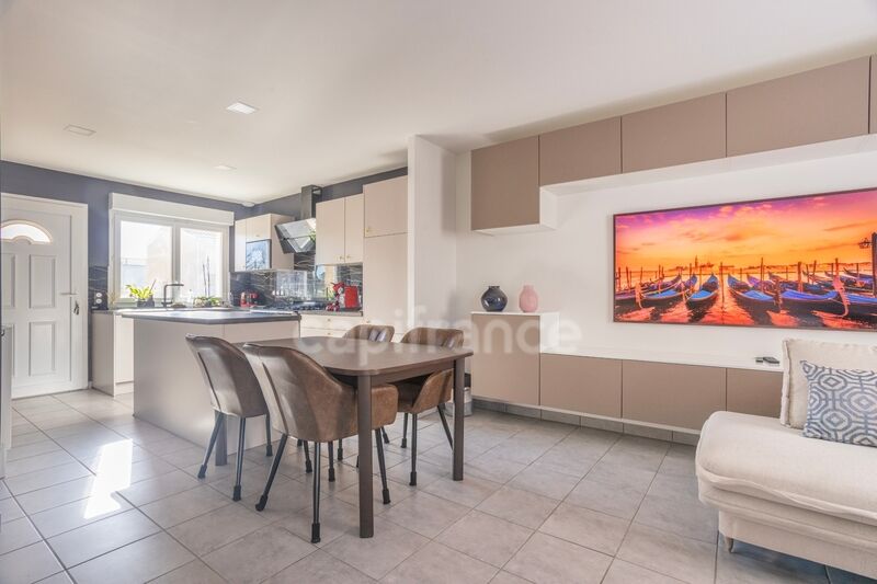 3 bedrooms House in Villenave-d'Ornon, France No. 347538