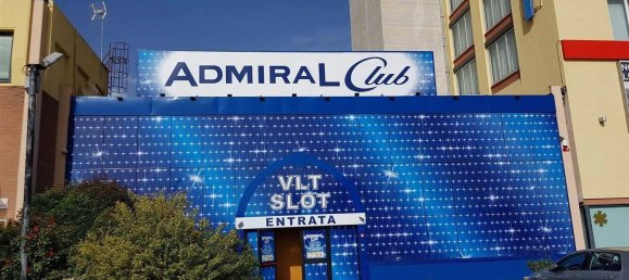 1 room Commercial property in Trevi, Italy No. 271550 2