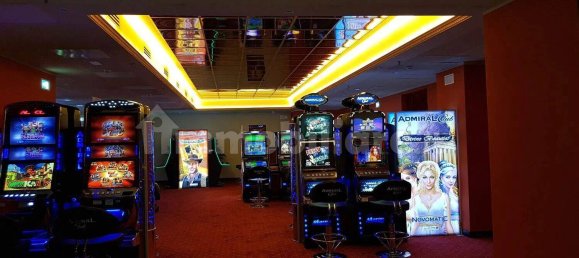 1 room Commercial property in Trevi, Italy No. 271550 17