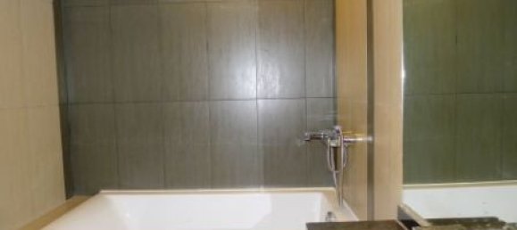 2 bedrooms Apartment in Ba Dinh, Vietnam No. 3810 8