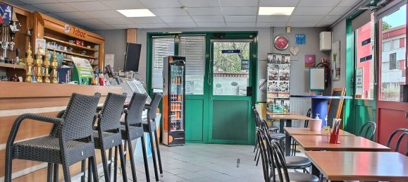  عقار تجاري في Verdun, France 220متر مربع رقم 251948 9