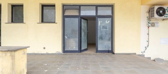 62m² Commercial property in Rome, Italy No. 353087 8