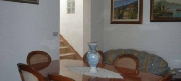 5 rooms Apartment in Scicli, Italy No. 73114 6