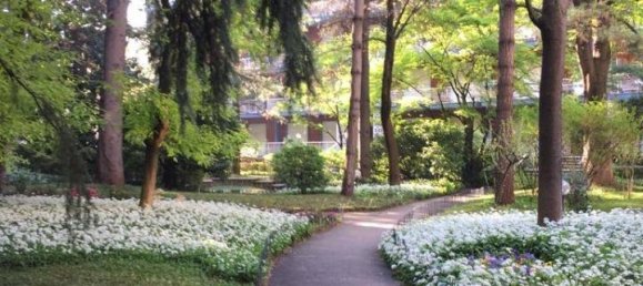 Квартира с 4 комнатами в Турин, Италия № 35630 49