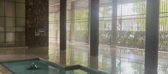 Квартира с 4 комнатами в Турин, Италия № 35630 2