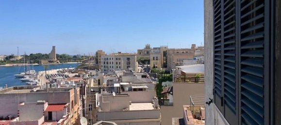 Apartamento de 4 habitaciónes en Brindisi, Italy No. 306482 23