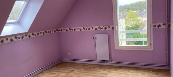 4 Schlafzimmer Doppelhaus in Crepy-en-Valois, France, Nr. 271397 3