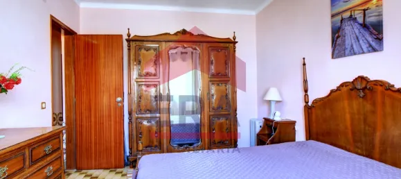 11 bedrooms House in Atouguia da Baleia, Portugal No. 204039 15