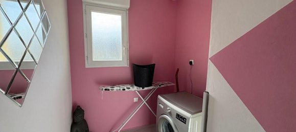 Casa de 4 dormitorios en Fougerolles-du-Plessis, France No. 95521 4