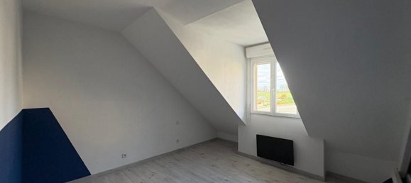 Casa de 4 dormitorios en Fougerolles-du-Plessis, France No. 95521 6