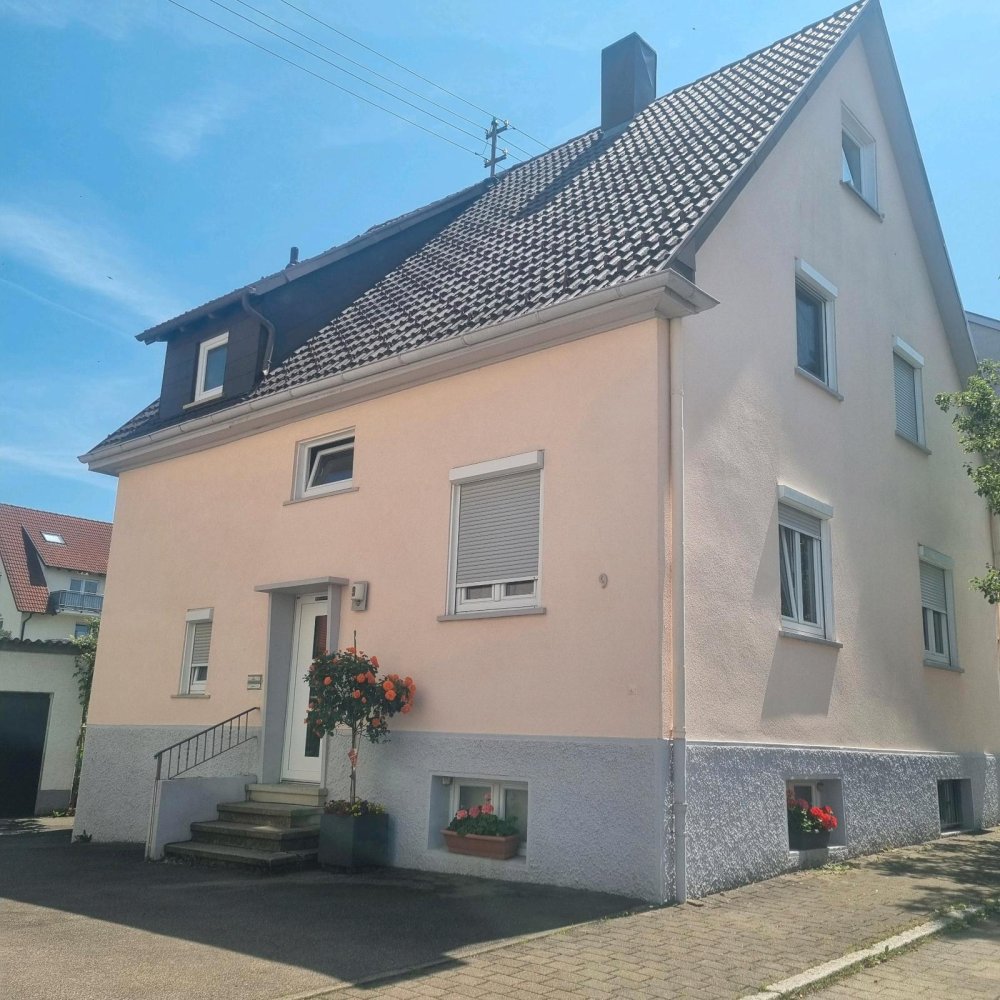 Таунхаус с 4 спальнями в Тутлинген, Германия № 311457