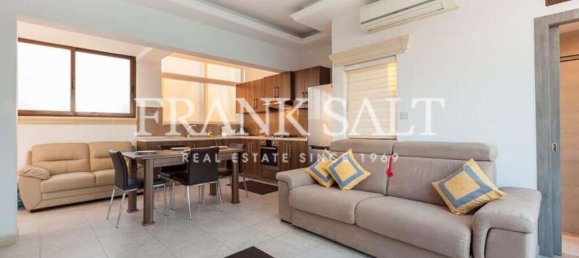 1 bedroom Penthouse in Saint Paul's Bay, Malta No. 2373 4