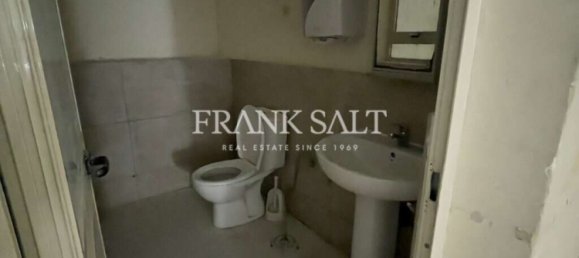 Warehouse in Qormi, Malta No. 13207 3