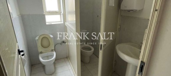 Warehouse in Qormi, Malta No. 13207 10