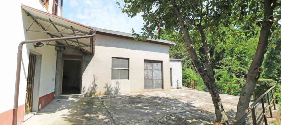 Дом с 13 комнатами в Мулаццо, Италия № 174424 36