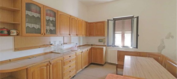 Дом с 13 комнатами в Мулаццо, Италия № 174424 17