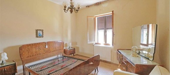 Дом с 13 комнатами в Мулаццо, Италия № 174424 44