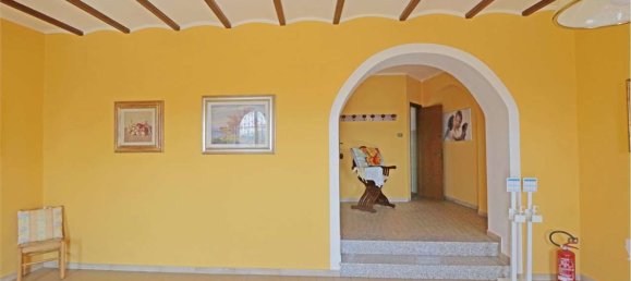 Дом с 13 комнатами в Мулаццо, Италия № 174424 26