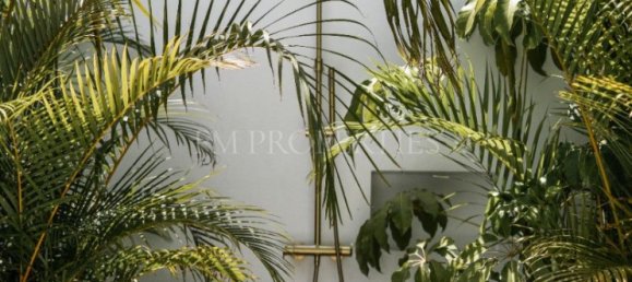 Villa de 4 dormitorios en Marbella, Spain No. 75105 19