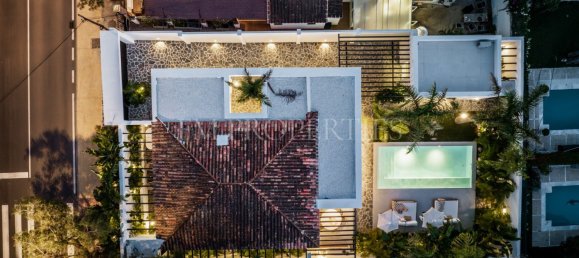 Villa de 4 dormitorios en Marbella, Spain No. 75105 31