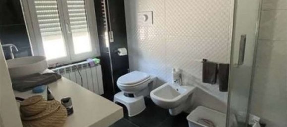 3 chambres Appartement à Stradella, Italy No. 365285 9