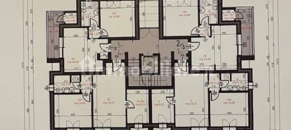 Квартира с 3 спальнями в Галларате, Италия № 146774 6