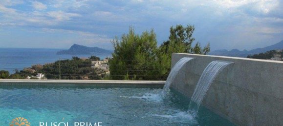 4 bedrooms Villa in Altea, Spain No. 1552 4