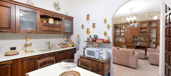 Вилла с 6 комнатами в Виджевано, Италия № 153604 22