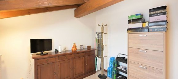 Вилла с 6 комнатами в Виджевано, Италия № 153604 13