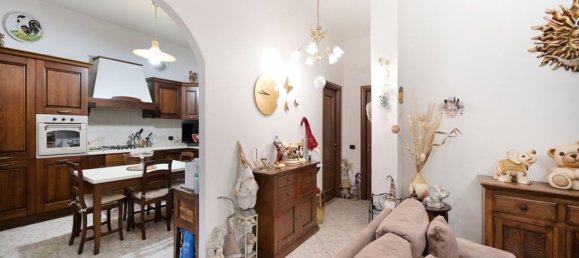 Вилла с 6 комнатами в Виджевано, Италия № 153604 20