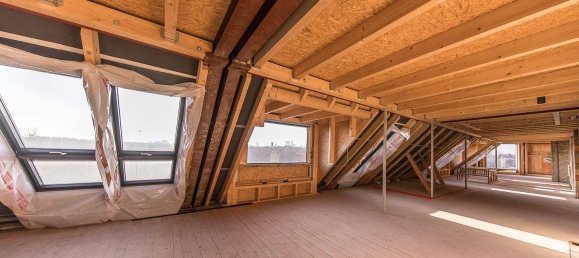 5 rooms Apartment in Moabit, Germany No. 329057 4