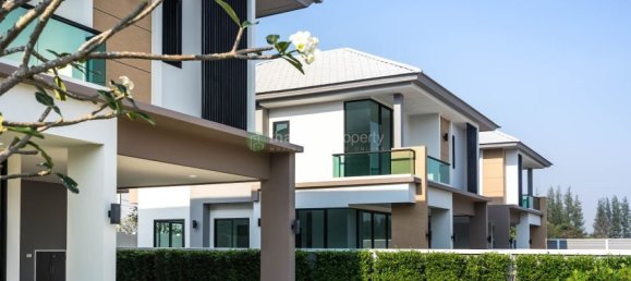 3 bedrooms Cafe / restaurant in Hua Hin, Thailand No. 6821 3