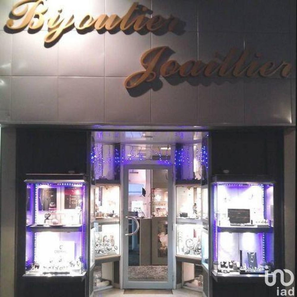 Bureau à Valence, France 35m² No. 19261